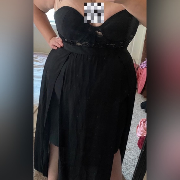 Rebdolls black sheer evening gown - Picture 3 of 3